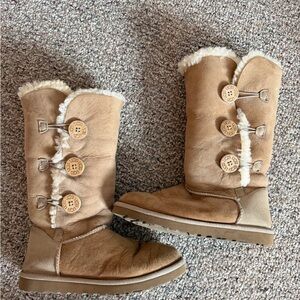 tall uggs